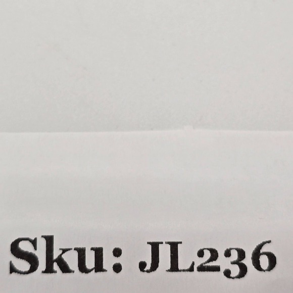 Skull Bracelet Pull On Resin Halloween Goth - Picture 8 of 8